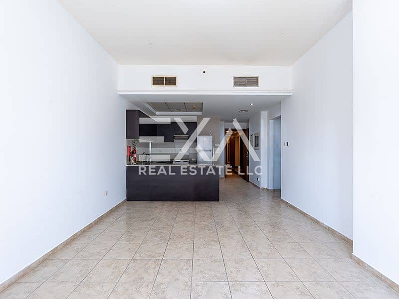 Ready to Move in I Spacious Layout I Prime Location