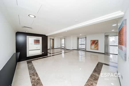 4 Bedroom Flat for Rent in Jumeirah Beach Residence (JBR), Dubai - 4 BR Plus Maids | Unfurnished | Palm View
