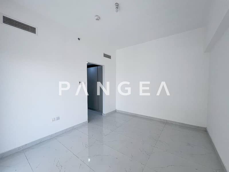 Flexible Cheques | Corner Unit | Available Soon