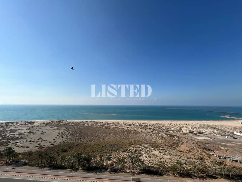 Sea View 2 BR | High Floor | Upgraded | Bills Incl