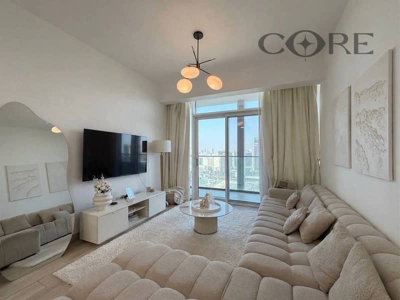 Long L-shaped Balcony | Unfurnished | Vacant Soon