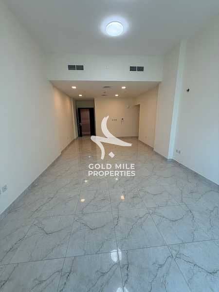 CHILLER FREE - SPACIOUS 3 BHK - BIG LAYOUT - ONLY FOR FAMILY