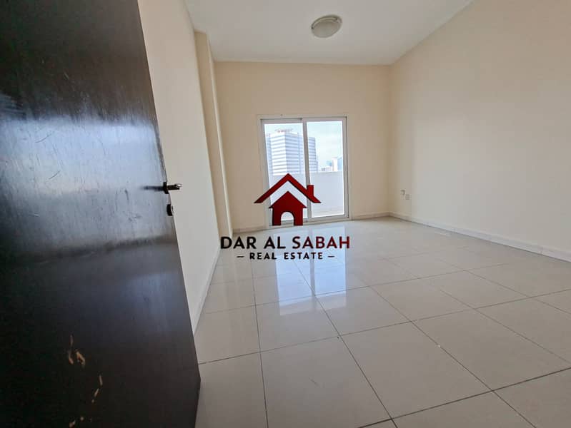 WITH BALCONY 1 BEDROOM APARTMENT FULL OPEN VIEW