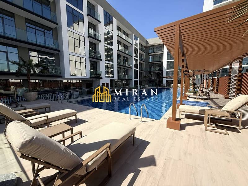 Ultra Luxury Living - Elegant Design - Brand New