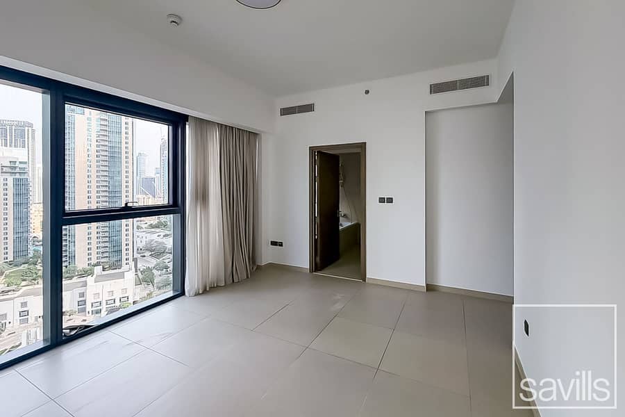 Skyline Living | Burj Views | plus Maids room