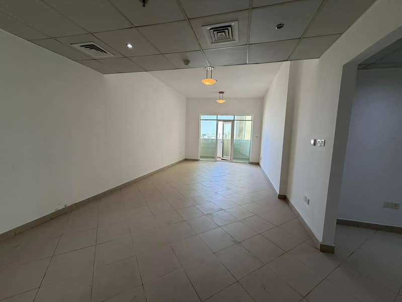 2BHK with Balcony – Maid Room – 3 Bathrooms – Large Kitchen – Spacious Layout – Family Tower – Prime Location Al Majaz 1 – Near King Faisal Street – N