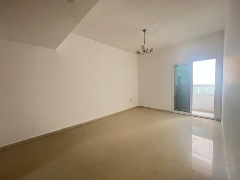 1BR hall with balcony | Free year-round maintenance | Flexible payment without deposit | Prime location right at Dubai exit