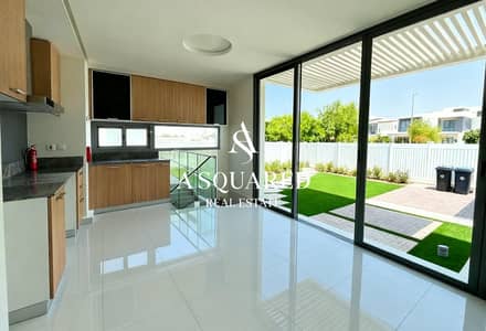 4 Camere Villa in Vendita a Wasl Gate, Dubai - image_0