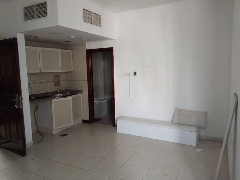 HOT PROPERTY! CHEAPEST RENT 1 STUDIO APARTMENT WITH 1 BATHROOM CENRAL AC CENTRAL GAS IN JUST 25K IN AL QASMIYA
