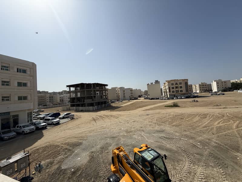 Brand New 1BHK first shifting two washroom close to school area Molla Chacha Brand New 1BHK first shifting two washroom close to school area Molla Chacha