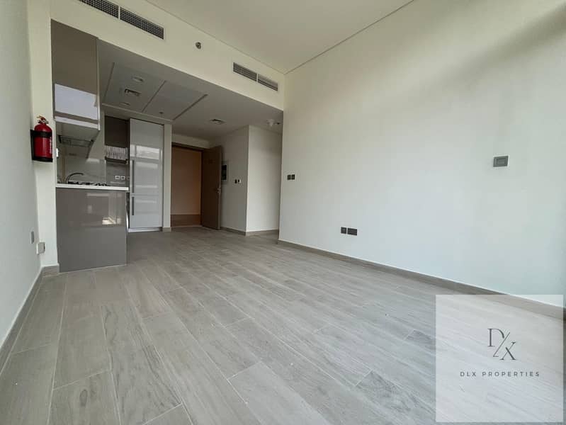 Lagoon facing | Chiller Free | Multiple units