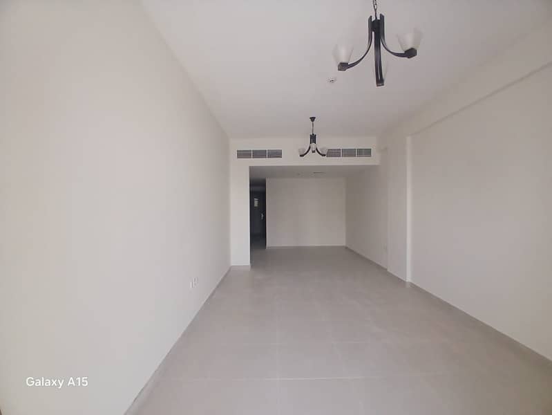 Lavish 2 bhk full family building near in muwailah sharjah 63k