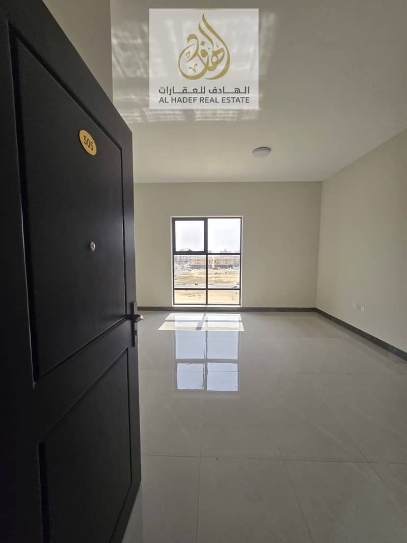 Brand New 2BR Apartment for Rent – Al Jurf 3, Ajman | 3 Bathrooms, Balcony, Family Building Only A spacious first-tenant apartment in a new family