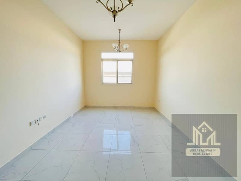 12 Cheques Payment!!! Luxury 1BHK with Wardrobes & Free Parking For Family only in 39k, Close to Dubai Exit, Muwaileh Commercial Sharjah , Call Umer