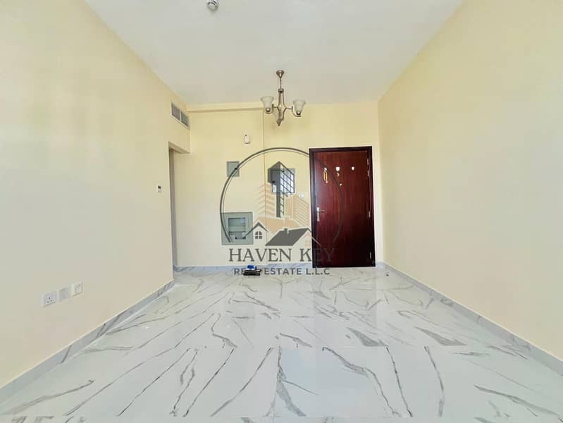 1BHK LUXURY APARTMENT READY TO MOVE APARTMENT ON RODE BULDING GOOD LOCATION MUWAILAH SHARJAH