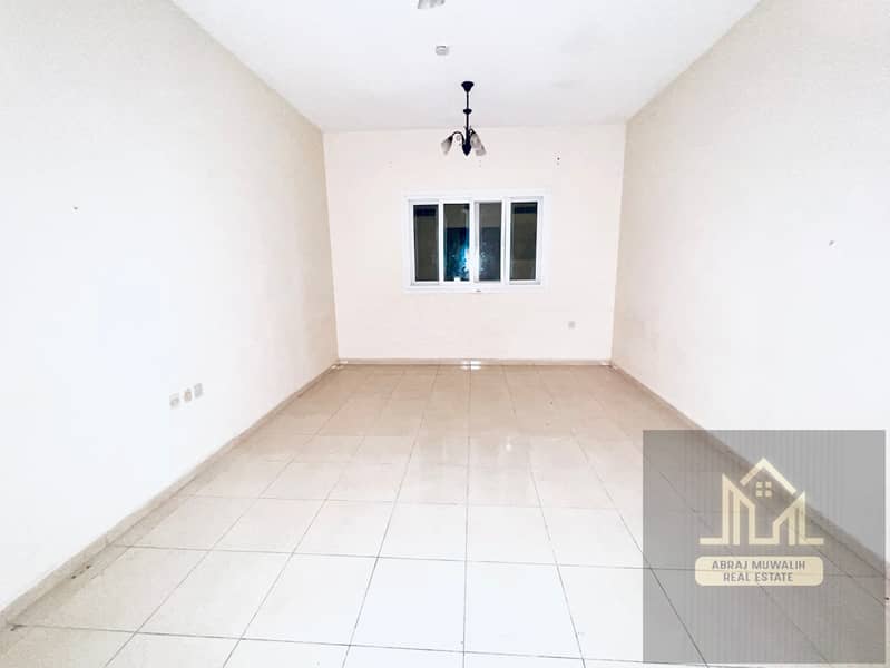 No commission no any hidden charges Luxry 1 bhk with 2 washrooms