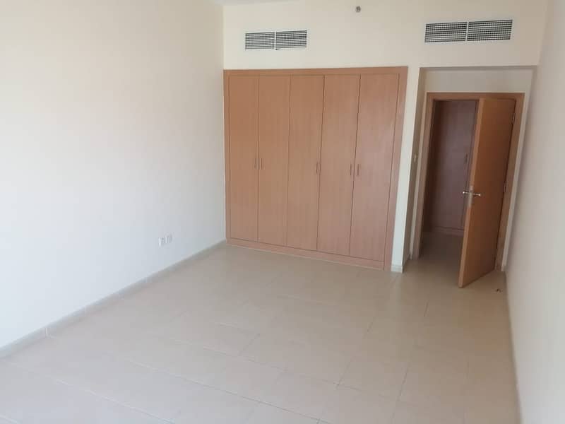 BRIGHT 2 BHK CLOSED TO SILICON OASIS