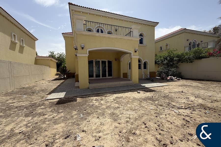 3 BR Large | Amazing Location | Renovation 3 BR Large | Amazing Location | Renovation