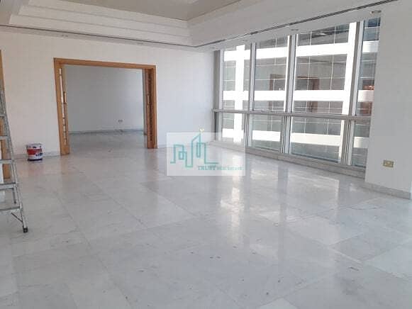 Four bedrooms plus maids room with complete facility available at Corniche Area, Abu Dhabi