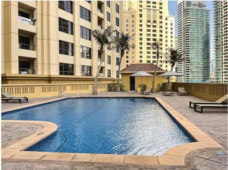 30 Pool 3. jpg