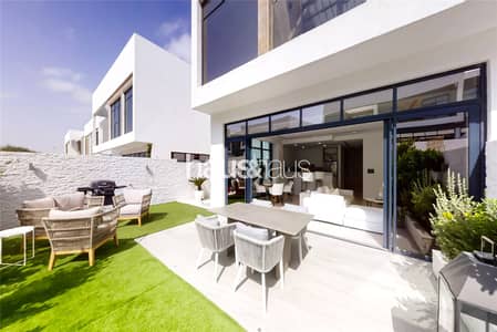 4 Bedroom Villa for Rent in Jumeirah Golf Estates, Dubai - End Unit | Beautiful Landscaping | 1st June 4 Bedroom Villa for Rent in Jumeirah Golf Estates, Dubai - End Unit | Beautiful Landscaping | 1st June