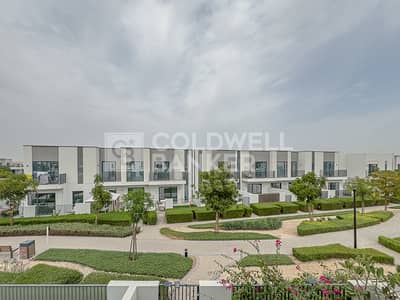 3 Bedroom Townhouse for Sale in Dubai South, Dubai - Prime Location | Single Row | Close To Amenities