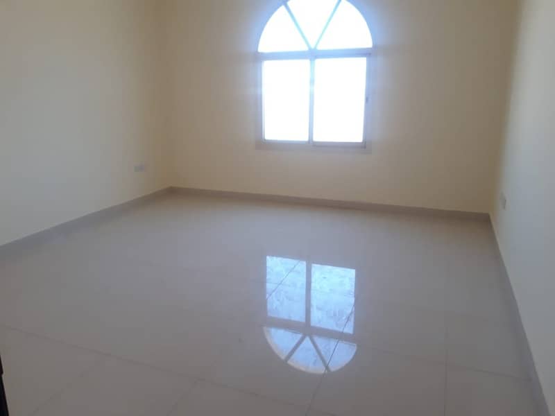 Spacious flat 3 bedroom hall for rent in khalifa city (A) good location(near market)