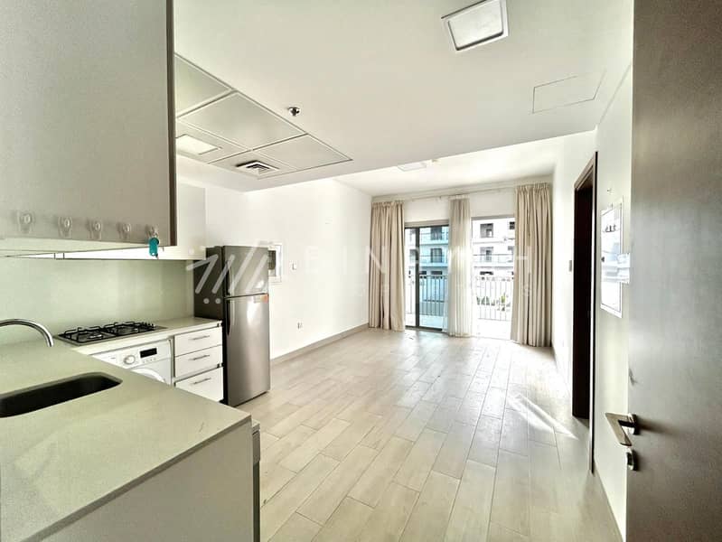 Fitted Kitchen | Spacious Layout | Ready to Move