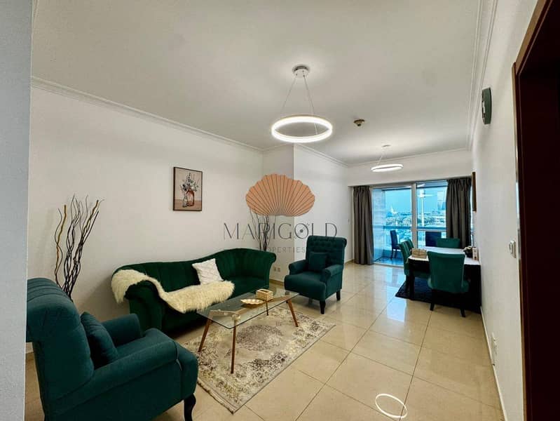 FURNISHED | COMMUNITY/MARINA VIEWS | SPACIOUS