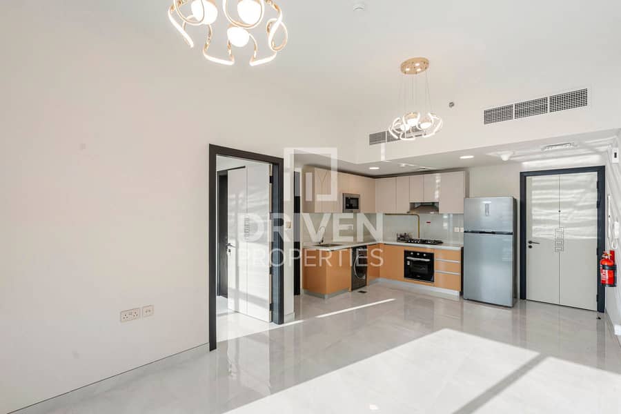 High Floor | Ready to Move in | Brand New