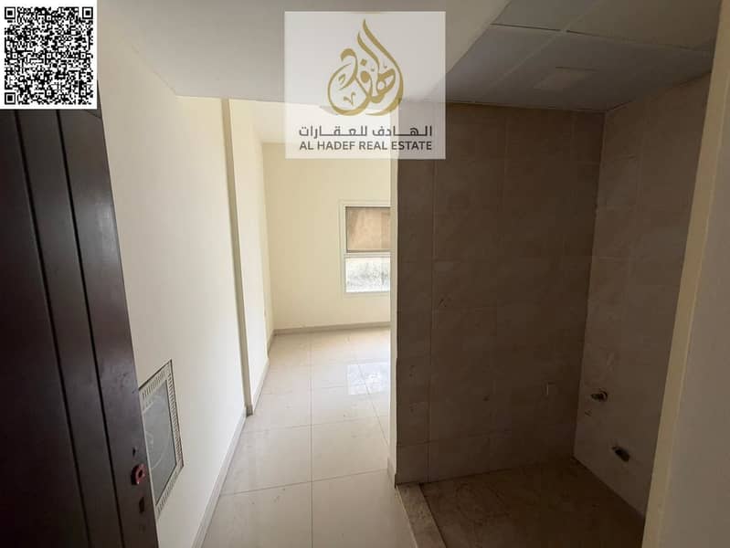 Studio for Rent | Al Nuaimiya 3 – Opposite Sharjah | Separate Kitchen | Central AC | Prime Location | 4 Installments | 22,000 AED