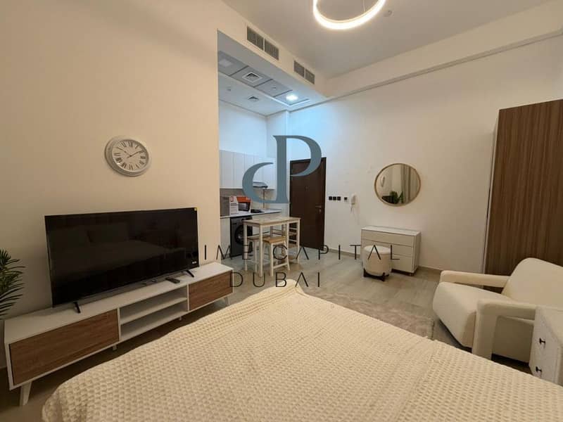 Furnished Studio | Elysee III | Balcony and Pool Access - Image 1