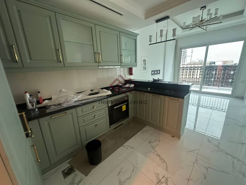 Luxury 1 Bed Apartment | Vincitore Benessere | Covered Parking