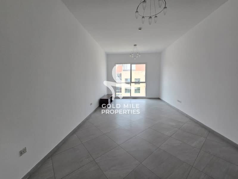 LUXURIOUS 2 BHK + MAID - SEMI FURNISHED - PERFECT FOR FAMILY LIVING