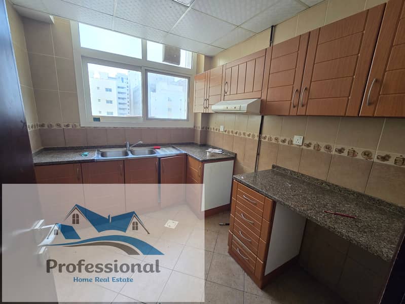NO DEPOSIT// NEW BUILDING// HUGE 1BHK ONLY 26K +CLOSE HALL +NICE LOCATION AL QULAYAAH