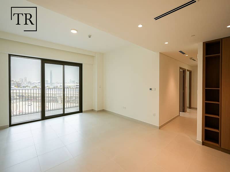 Generous Layout | Unfurnished | Wellness Living