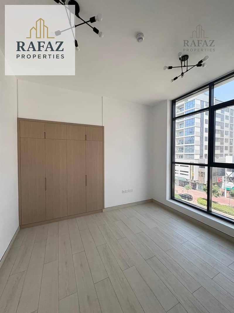Spacious 3BR Apartment | Prime Jumeirah Garden City Location | 4 Cheques