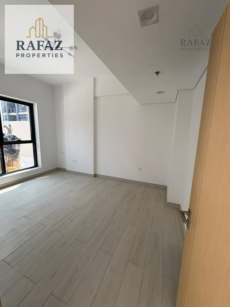 Spacious 3BR Apartment | Prime Jumeirah Garden City Location | 4 Cheques