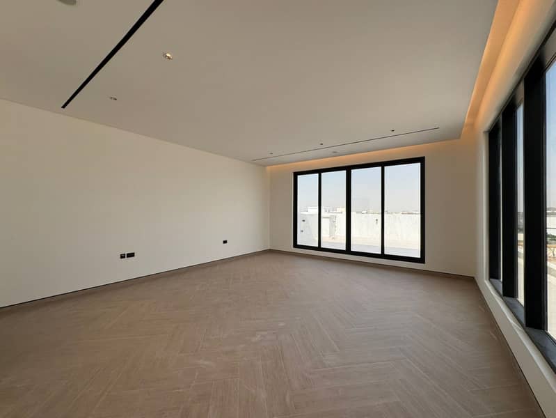 Spacious 5-BR|Majlis & Maids Room| Garden - Image 19