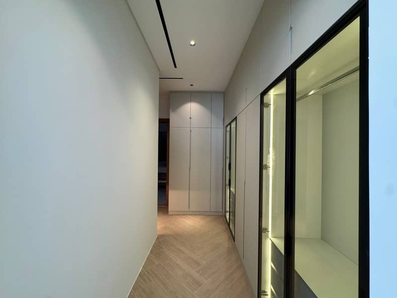 Spacious 5-BR|Majlis & Maids Room| Garden - Image 24