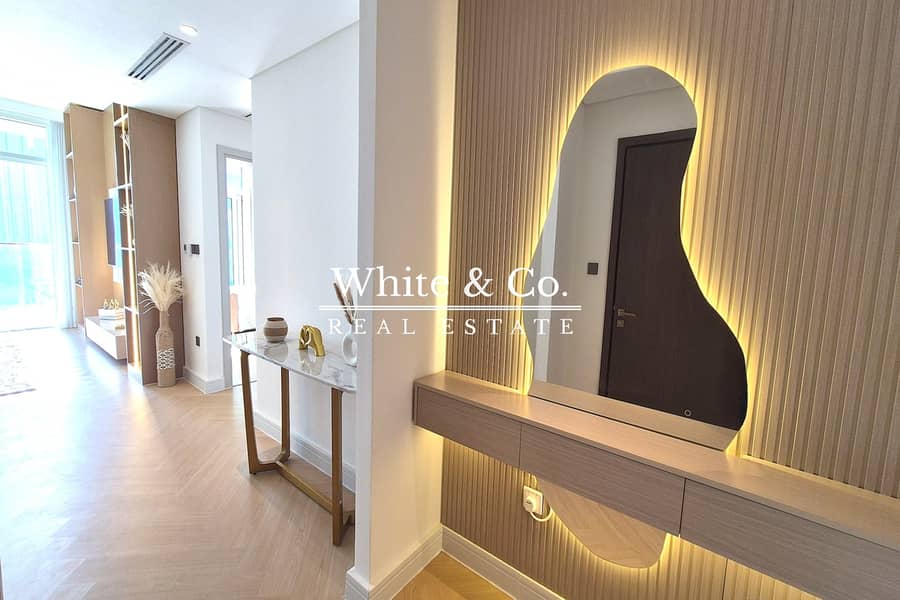 Panoramic Views | Upgraded | Vacant Soon