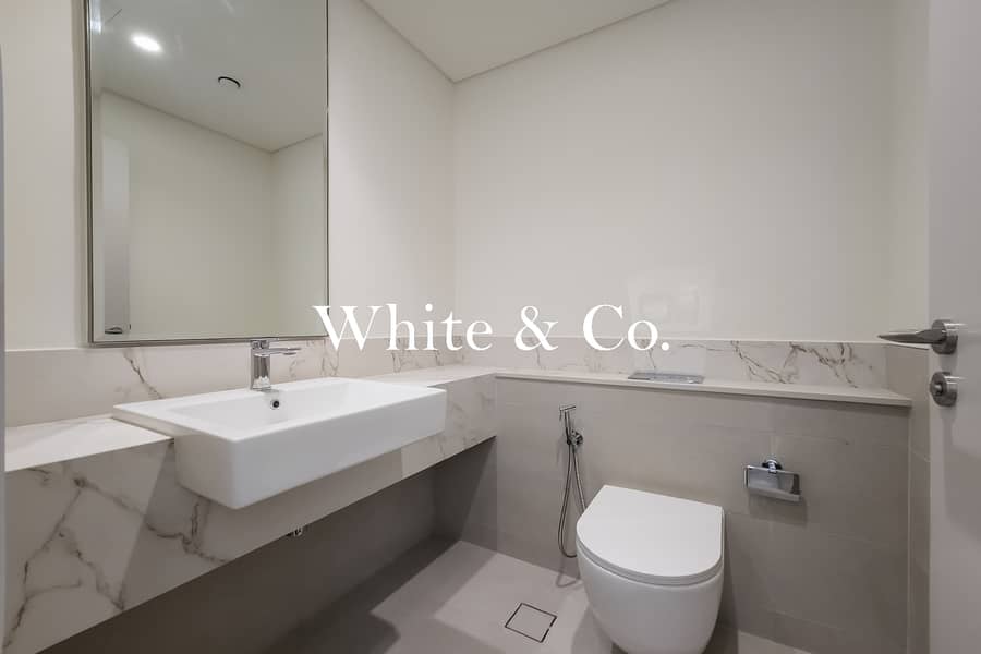 Marina & Palm Views | Beachfront | 2YR PHPP - Image 6