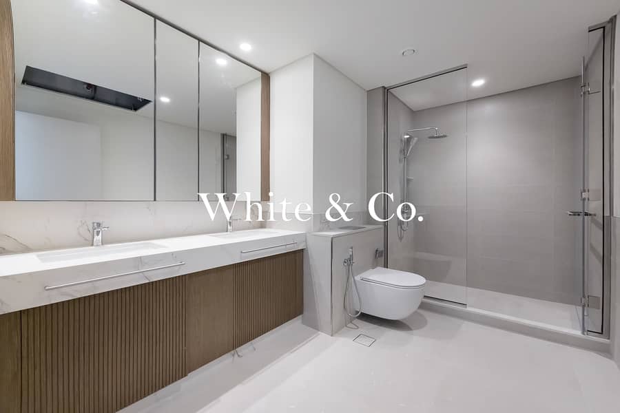 Marina & Palm Views | Beachfront | 2YR PHPP - Image 9