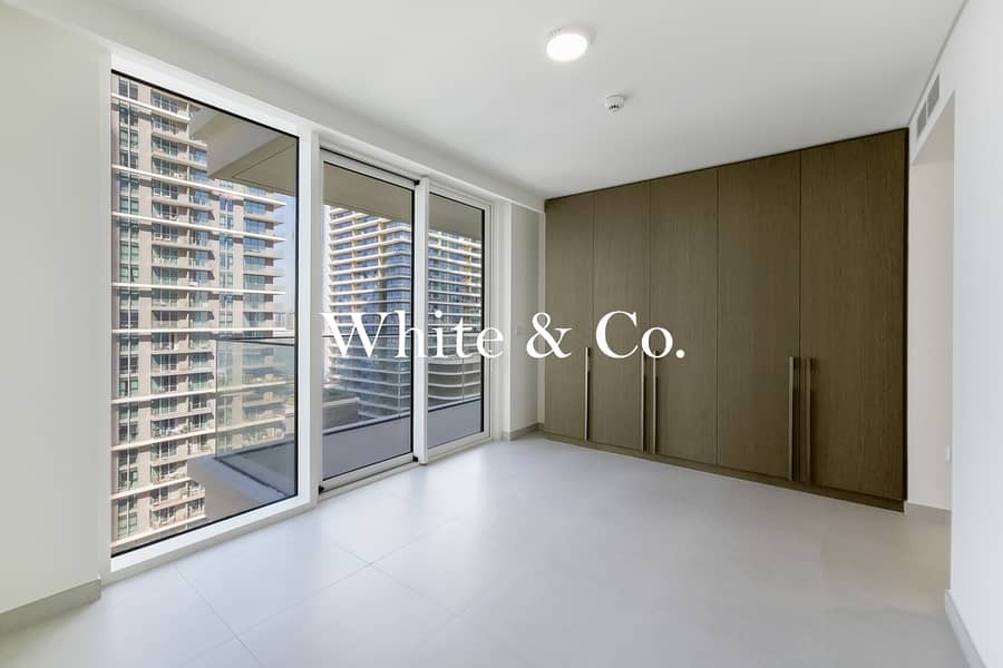 Marina & Palm Views | Beachfront | 2YR PHPP - Image 12