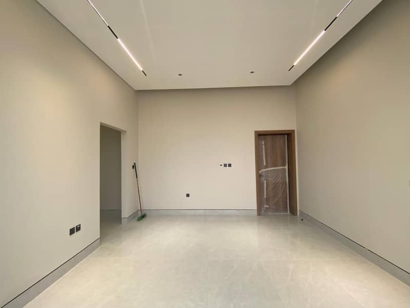 4BR VILLA | MAJLIS & HALL | MAID ROOM