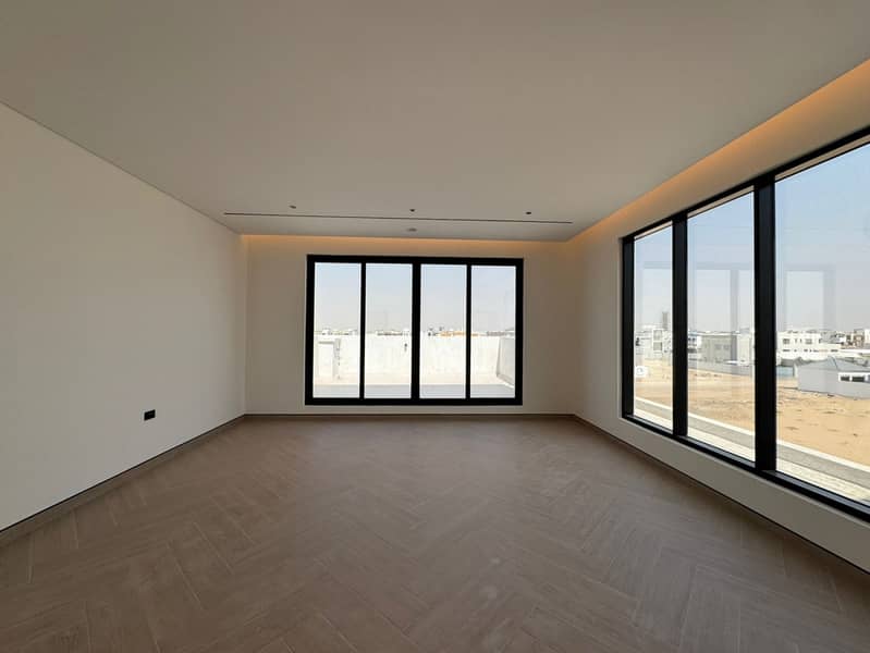 Spacious 5-BR|Majlis & Maids Room| Garden - Image 14