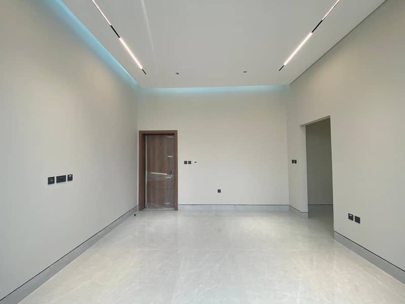 4BR VILLA | MAJLIS & HALL | MAID ROOM