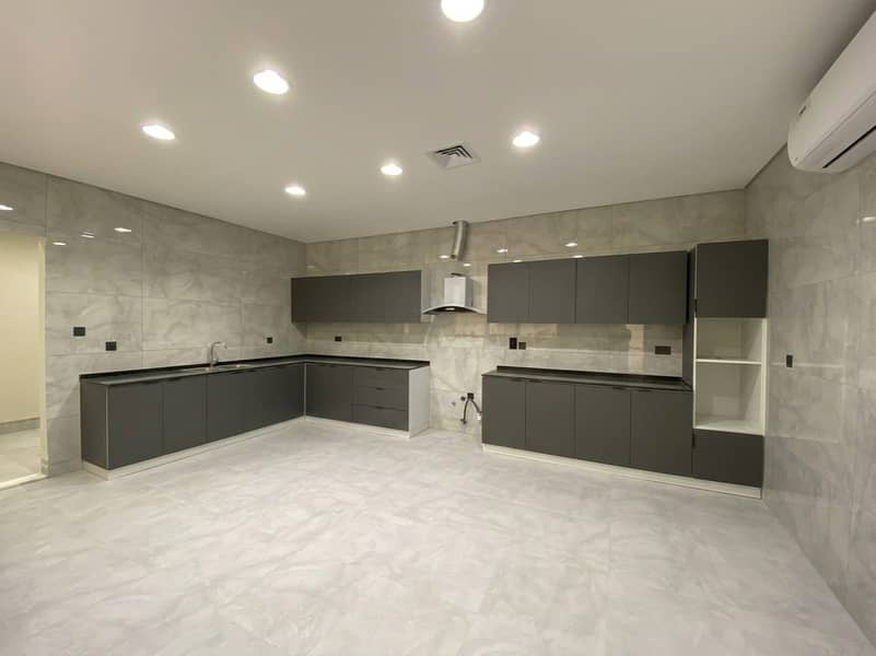 4BR VILLA | MAJLIS & HALL | MAID ROOM - Image 8