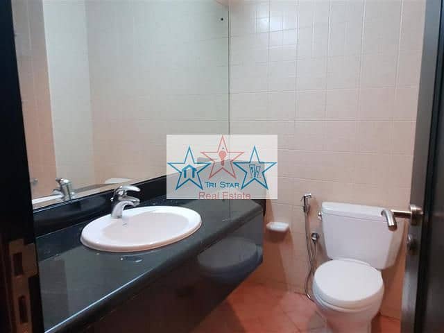 L-SHAPE STUDIO NO CHILLER DEPOSIT WITH Store ROOM ONLY 1 MIN WALK TO METRO STATION