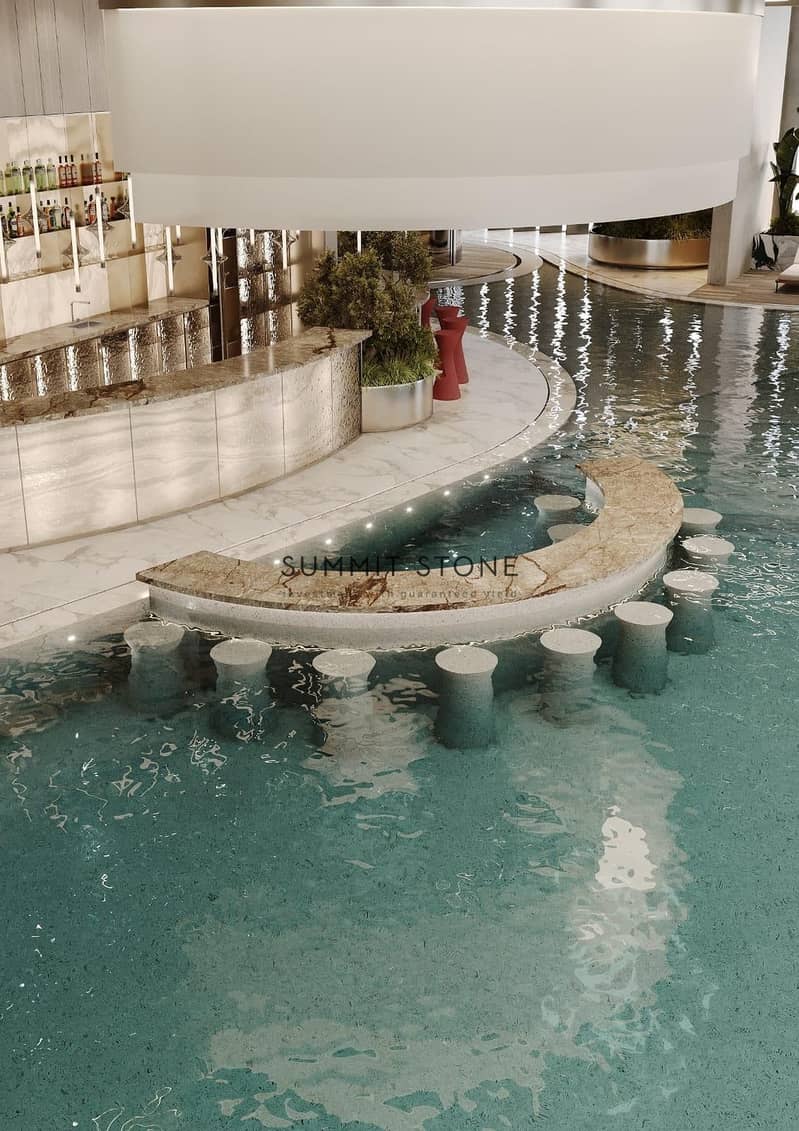 4 swimming-pool. jpg